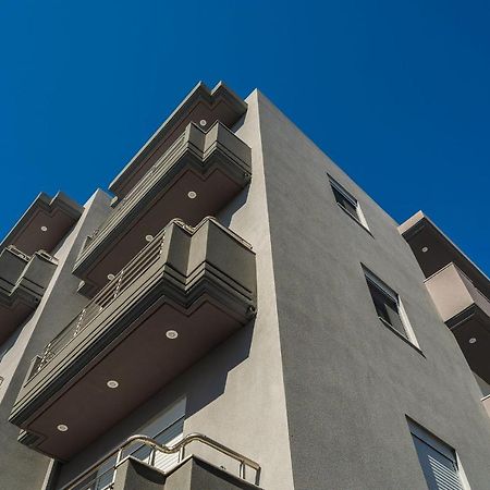 Amersa Luxury Apartments Ираклион Экстерьер фото